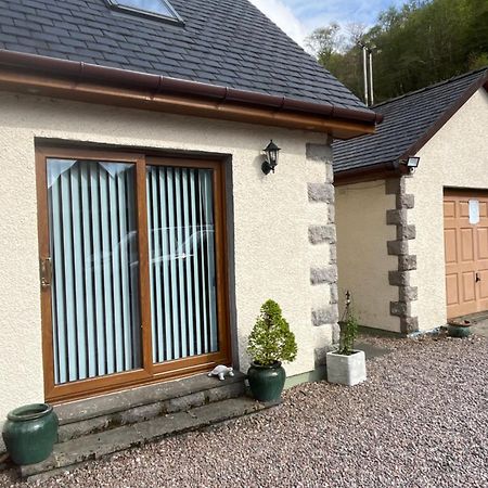 Tigh Na Drochaid, Glen Nevis - Entire Apartment ฟอร์ตวิลเลียม ภายนอก รูปภาพ