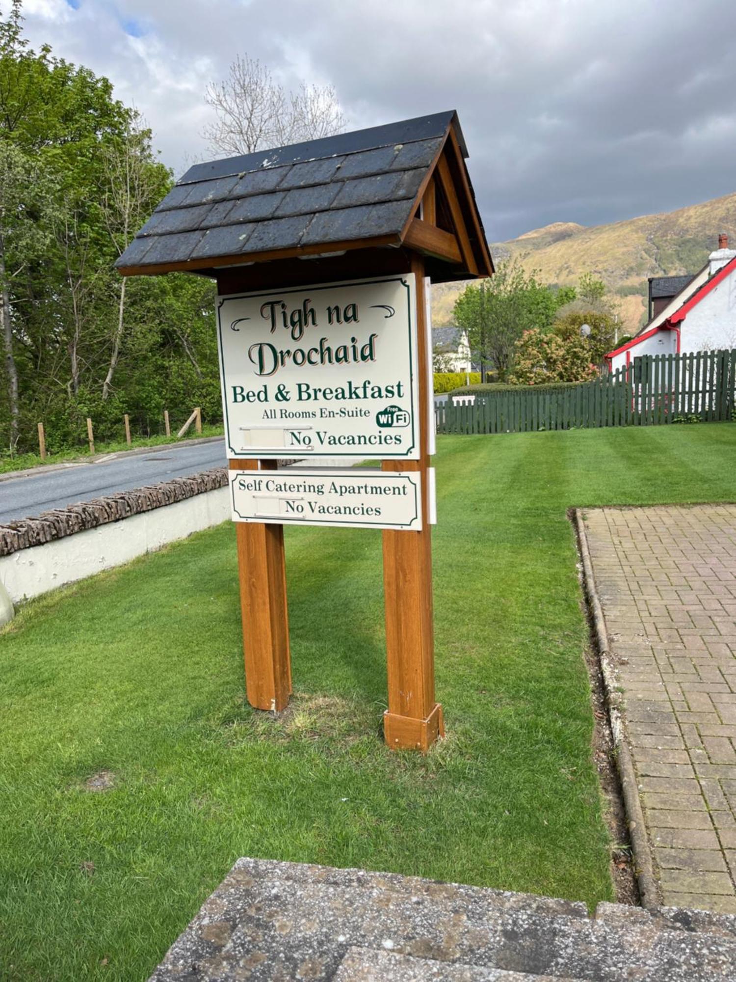 Tigh Na Drochaid, Glen Nevis - Entire Apartment ฟอร์ตวิลเลียม ภายนอก รูปภาพ