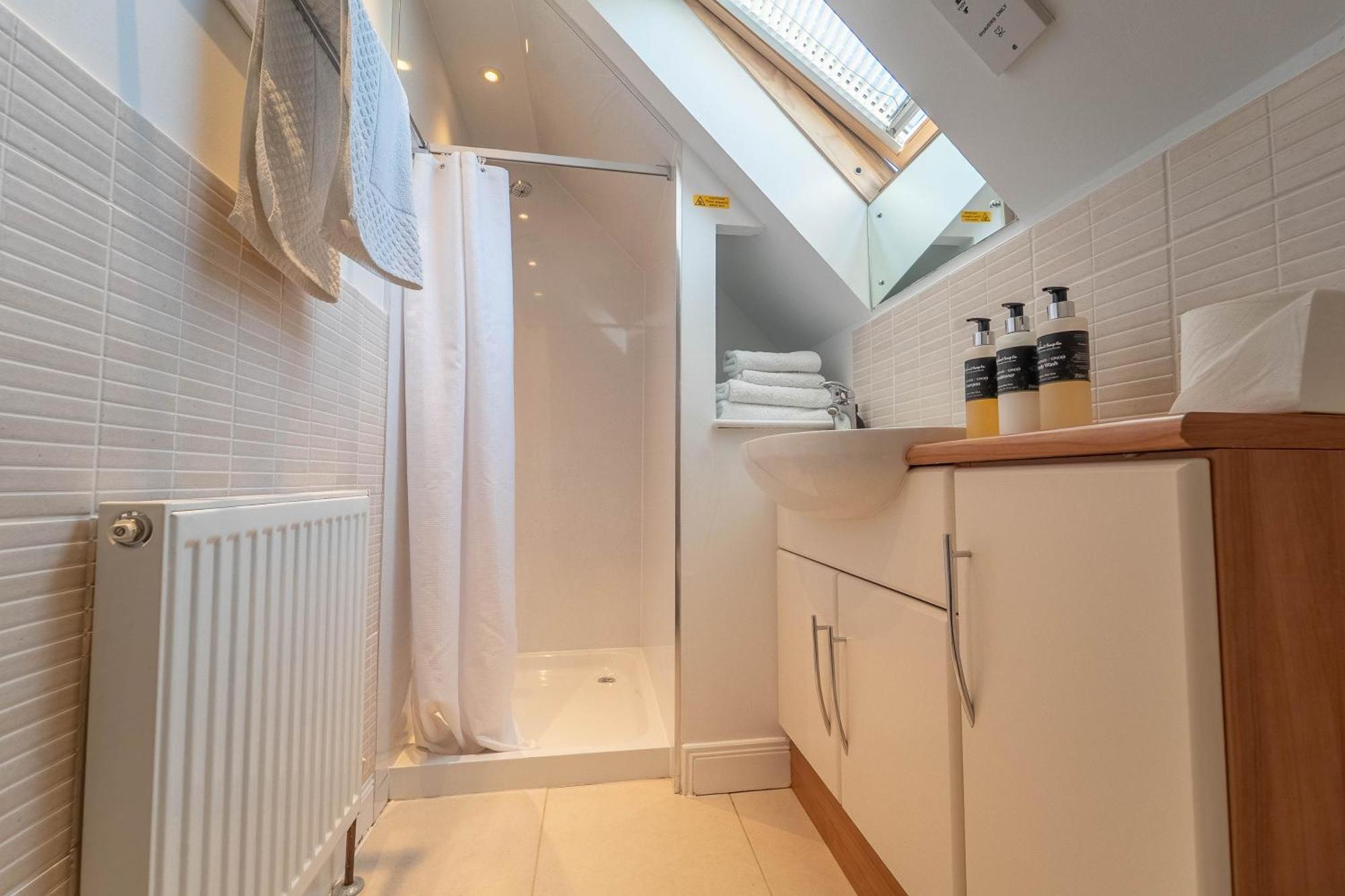 Tigh Na Drochaid, Glen Nevis - Entire Apartment ฟอร์ตวิลเลียม ภายนอก รูปภาพ