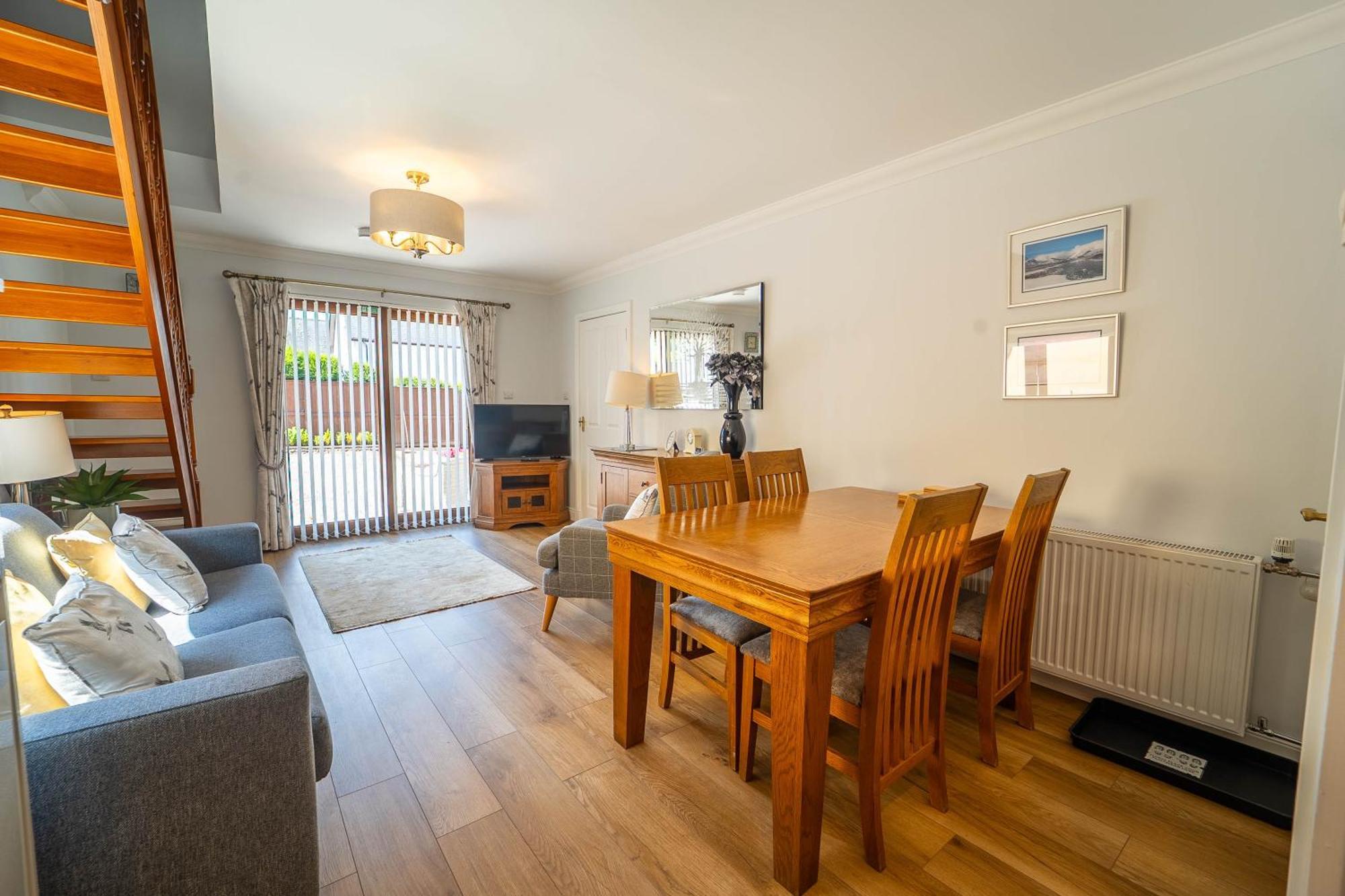 Tigh Na Drochaid, Glen Nevis - Entire Apartment ฟอร์ตวิลเลียม ภายนอก รูปภาพ
