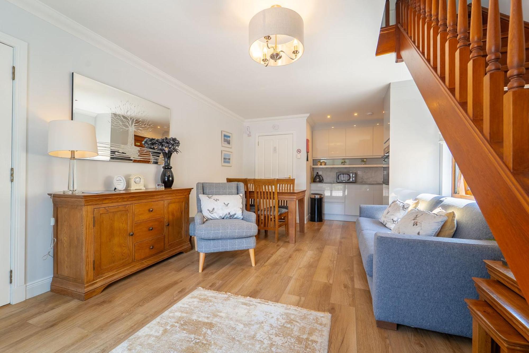 Tigh Na Drochaid, Glen Nevis - Entire Apartment ฟอร์ตวิลเลียม ภายนอก รูปภาพ